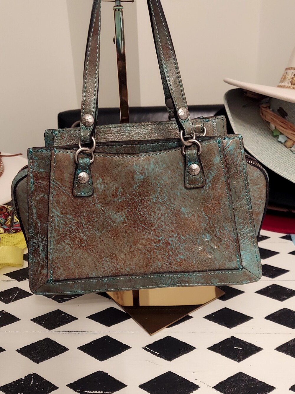 Patricia Nash -@ Tooled Leather Bag - - Picture 8 of 8